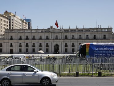 El "Bus de la Diversidad" recorrió Santiago para dar mensaje a La Moneda