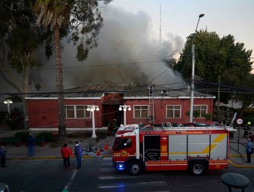 Adolescente acusado del incendio en la Municipalidad de Quilpué es declarado inimputable por patología psiquiátrica