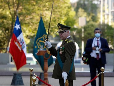 Piñera en ceremonia de cambio de mando de Carabineros: "No es justo que la ciudadanía exija cumplimiento del deber constitucional si no entrega ese respaldo"