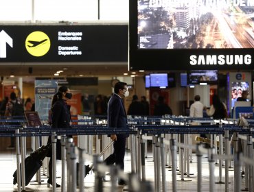 921 turistas extranjeros ingresaron al país por el aeropuerto de Santiago tras su apertura