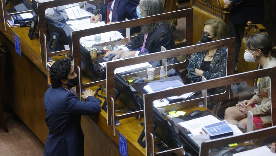 Votación del segundo retiro del 10% de fondos de pensiones podría postergarse a este jueves 26 en el Senado