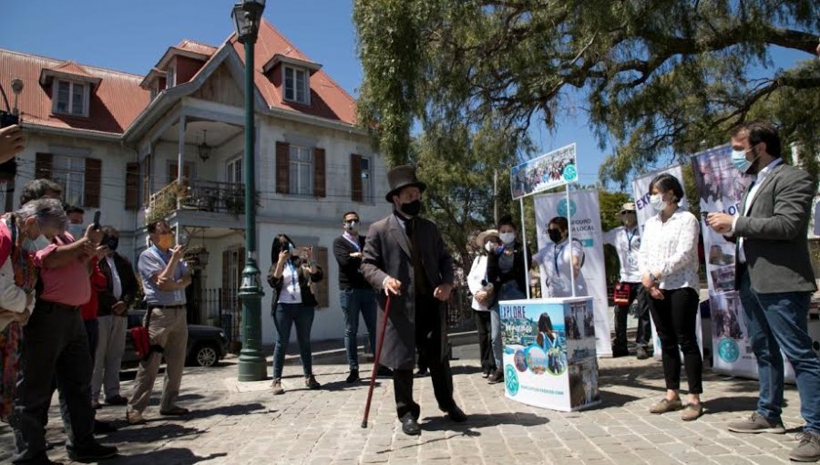 Asociación de Guías de Valparaíso lanza ruta gratuita para porteños y turistas