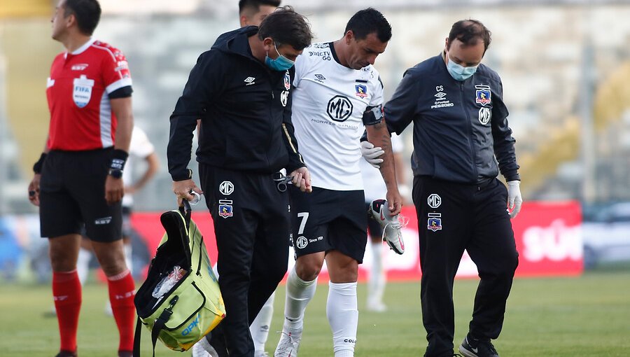 Cuerpo médico de Colo-Colo habría descartado operar a Esteban Paredes