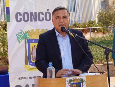 Alcalde de Concón explica el proceso que derivó en la orden de demolición de dos antenas telefónicas en Bosques de Montemar