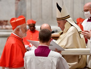 Celestino Aós es nuevo cardenal de la iglesia chilena: Asumió en el Vaticano