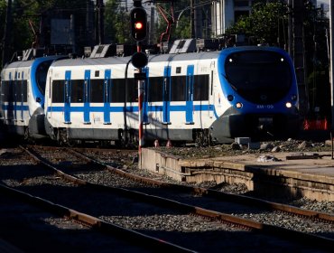 EFE reporta fuertes pérdidas por caída de pasajeros en Tren Central y Metrotren