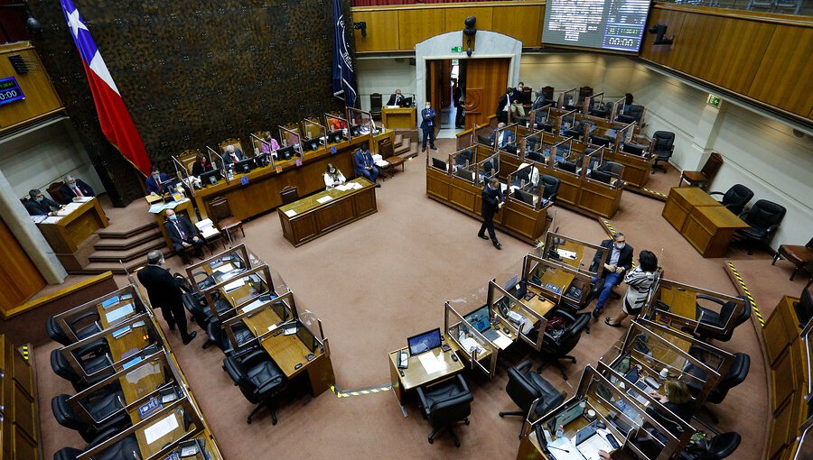 Sala del Senado aprueba en particular el proyecto de ley que permite el retiro de fondos previsionales