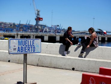 Advierten aumento de casos de Covid-19 en la región de Valparaíso por "relajación" en medidas de prevención