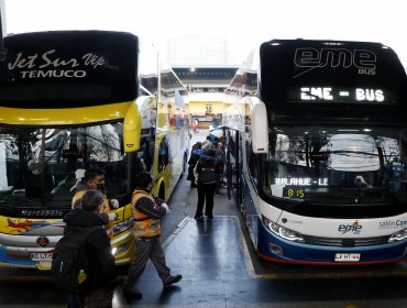 Fin de semana largo: 35 mil personas han salido de la capital desde terminales