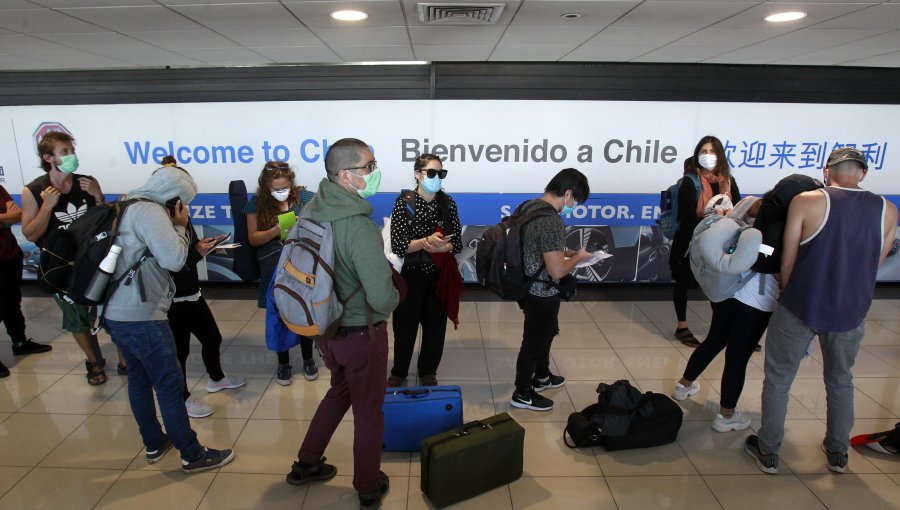 Presentan recurso contra el Ministerio del Interior por reapertura de fronteras aéreas para turistas