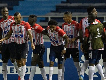 Junior anunció ocho casos de Covid-19 a horas del partido contra Coquimbo