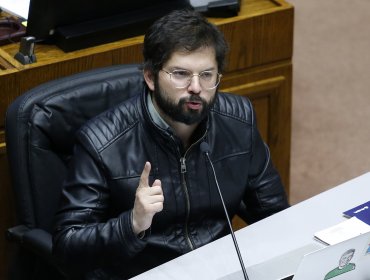 Diputado Gabriel Boric respalda pacto electoral con el Partido Comunista antes que con la ex Concertación