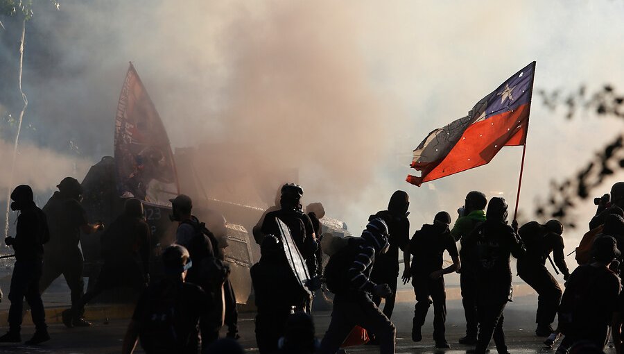 Gobierno rechaza proyecto de indulto para detenidos tras estallido social: "En Chile no existen presos políticos"