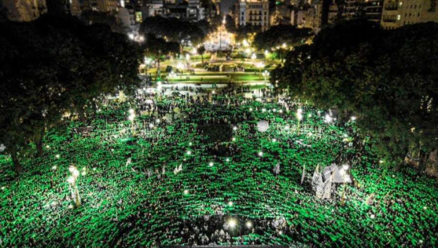 Cámara de Diputados de Argentina aprueba la ley de aborto legal: iniciativa pasa al Senado