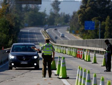 Unos 600 vehículos fueron devueltos desde la ruta 68 a la región Metropolitana durante el primer día de controles sanitarios