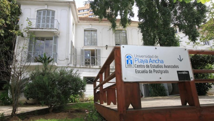 Universidad de Playa Ancha congelará sus matrículas y aranceles en postgrados