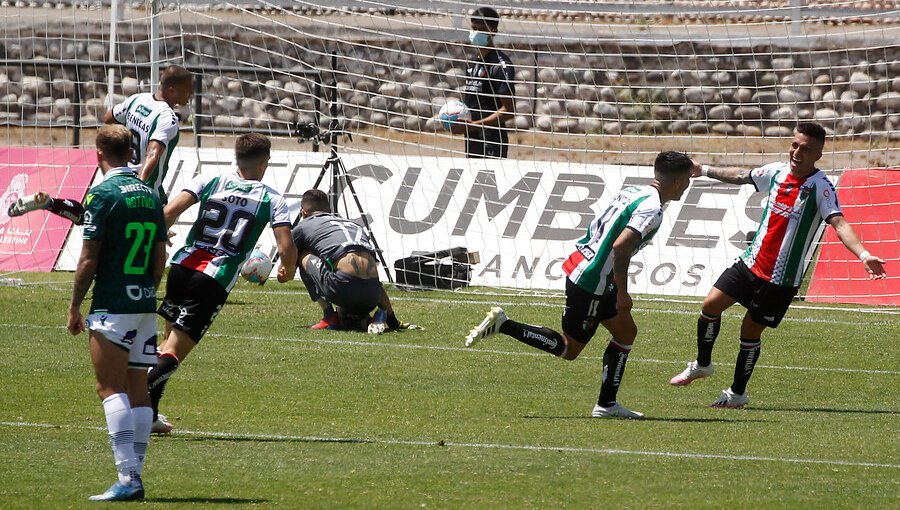 Palestino suma su segunda victoria consecutiva tras derrotar a S. Wanderers