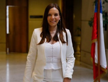 Diputada Flores emplaza al Gobierno para que extienda "lo antes posible" el posnatal de emergencia