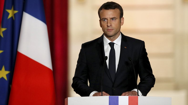 Presidente de Francia, Emmanuel Macron, dio positivo por Covid-19 y se mantendrá aislado por siete días