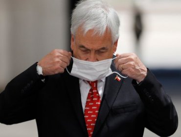 Presidente Piñera fue multado con más de $2,5 millones por pasear sin mascarilla en Cachagua