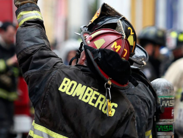 Bajas ventas de boletos de rifa pronostican oscuro panorama para Bomberos de Valparaíso: Presupuesto 2021 disminuiría un 30%