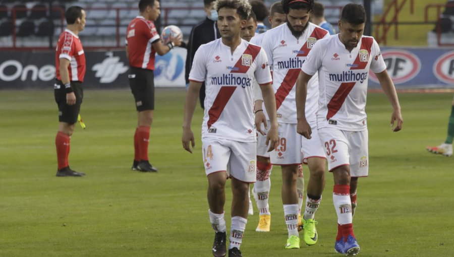 Sindicato de futbolistas emplazó a la ANFP para suspender duelo entre Curicó y Unión Española