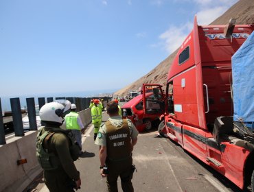 Choque múltiple en control sanitario de la ruta 68 dejó un fallecido a la altura de Curacaví