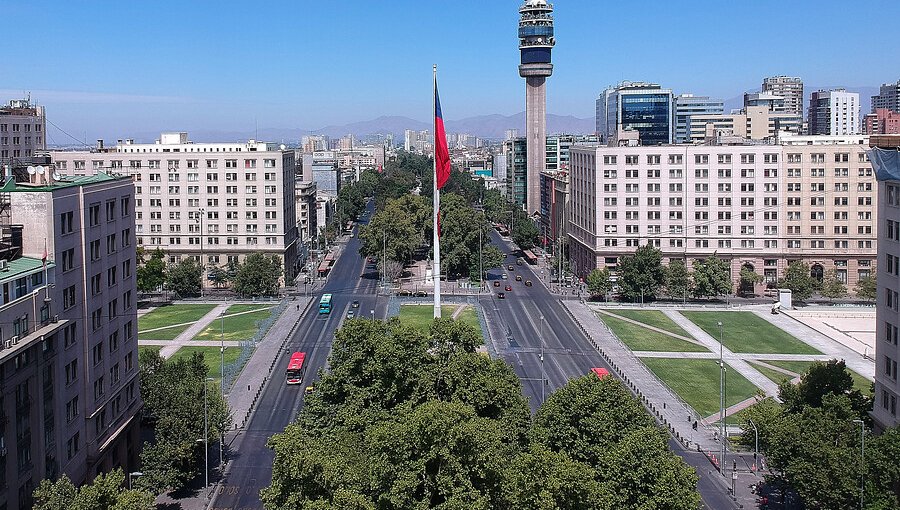 Expectación y nerviosismo en la región Metropolitana ante posibles retrocesos en el plan «Paso a paso»