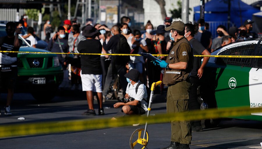 Dos armas habrían sido utilizadas en balacera y uno de los heridos era "objetivo" de quienes dispararon en Maipú