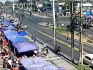 Cámara de seguridad capta el momento exacto de la mortal balacera en la Plaza de Maipú