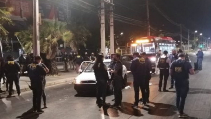 "Encerrona" frustrada a balazos por la PDI deja dos muertos, dos heridos y un detenido en Cerrillos