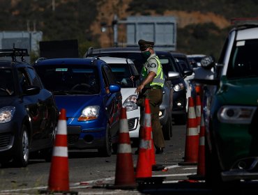 Kilométrica congestión en ruta 68 en dirección a Valparaíso obligó a levantar los controles sanitarios