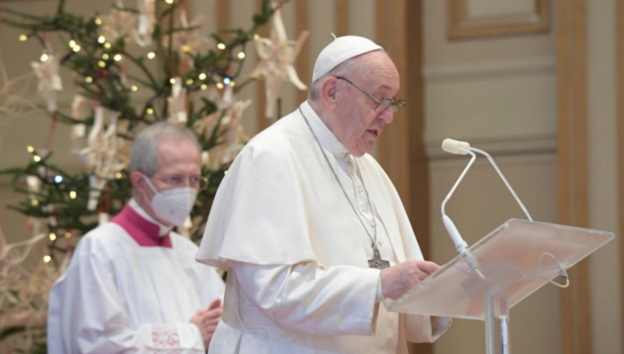 Papa Francisco dio su bendición de Navidad pidiendo por Chile para que supere "reciente tensiones sociales"