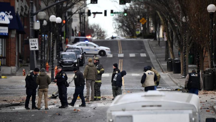 Tres lesionados deja fuerte explosión que sacudió al centro de Nashville, en Estados Unidos