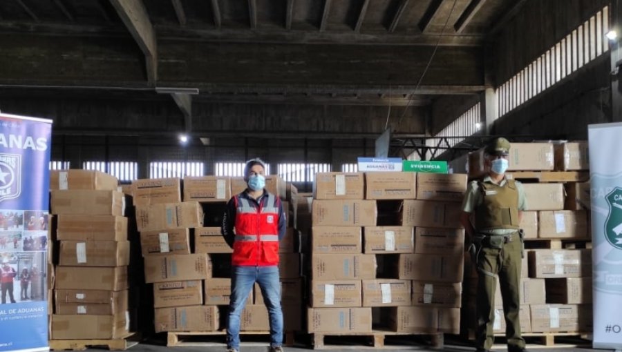 Aduanas incauta 425 mil cajetillas de cigarros de contrabando en Chungará