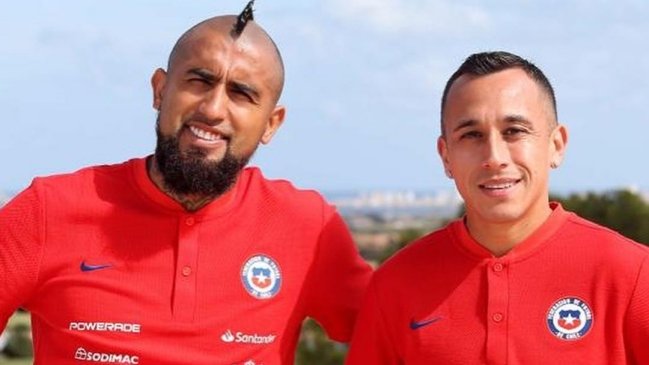 Vidal y Orellana fueron incluidos entre 20 "peores refuerzos del 2020"