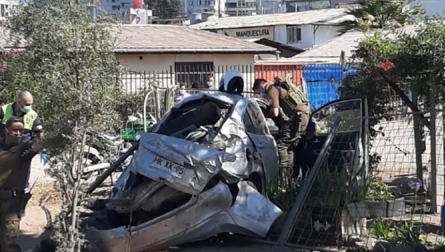 Sujeto fallece en accidente vehicular tras evadir fiscalización y conducir contra el tránsito en Quilpué