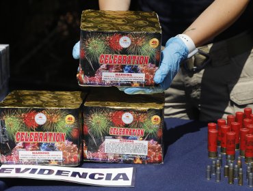 Carabineros decomisa más de un centenar de fuegos artificiales en Temuco