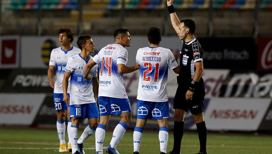 Buonanotte y Holan recibieron una fecha de castigo y se perderán duelo contra Wanderers