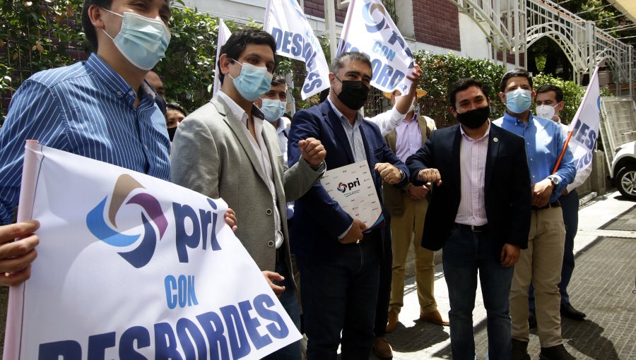 Partido Regionalista Independiente oficializó apoyo a Mario Desbordes con miras a las primarias presidenciales de Chile Vamos