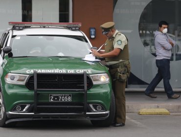 Comisario de Carabineros baleó a dos sujetos que intentaron asaltarlo en Recoleta