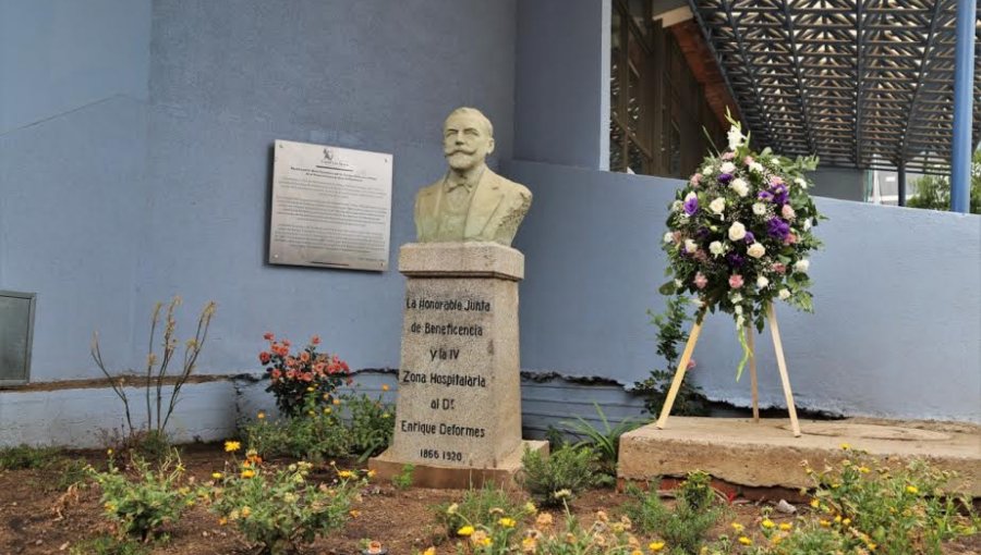 Hospital Carlos van Buren revaloriza busto escultórico de la figura del Dr. Enrique Deformes