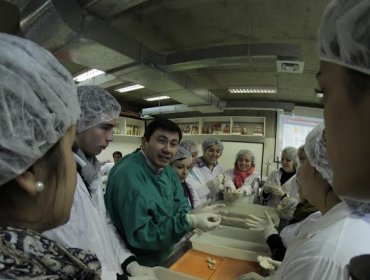 Investigador de la U. de Playa Ancha explica cómo los huesos hablan de la vida que llevamos