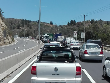 Dos accidentes de tránsito originan alta congestión vehicular en la ruta Las Palmas de Viña del Mar