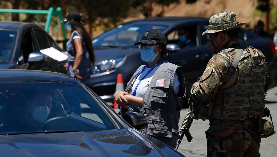 224 vehículos fueron devueltos a la región Metropolitana durante el primer día de cordones sanitarios en la ruta 68