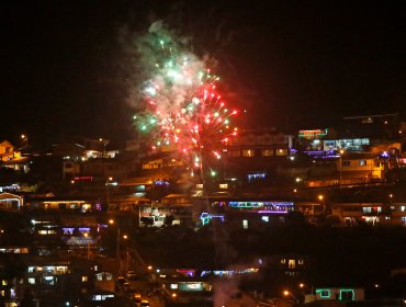 Gobernador y pirotecnia en cerros de Valparaíso y Viña: "Lo importante era evitar la generación de emergencias"