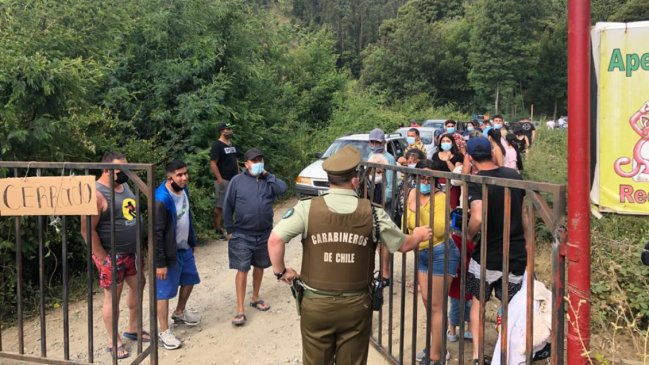 700 personas son sorprendidas por Carabineros en camping ubicado en Lota