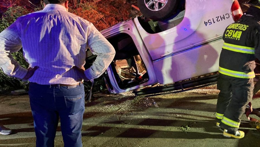 Caída de árbol provoca accidente de tránsito en la ruta 68: dos personas están graves