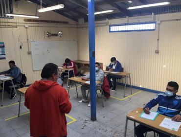 136 internos rindieron la Prueba de Transición en cárceles de la región de Valparaíso