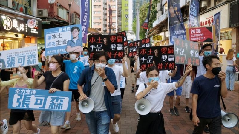 Unos 50 legisladores y activistas fueron detenidos en Hong Kong bajo la polémica ley de seguridad aprobada por China